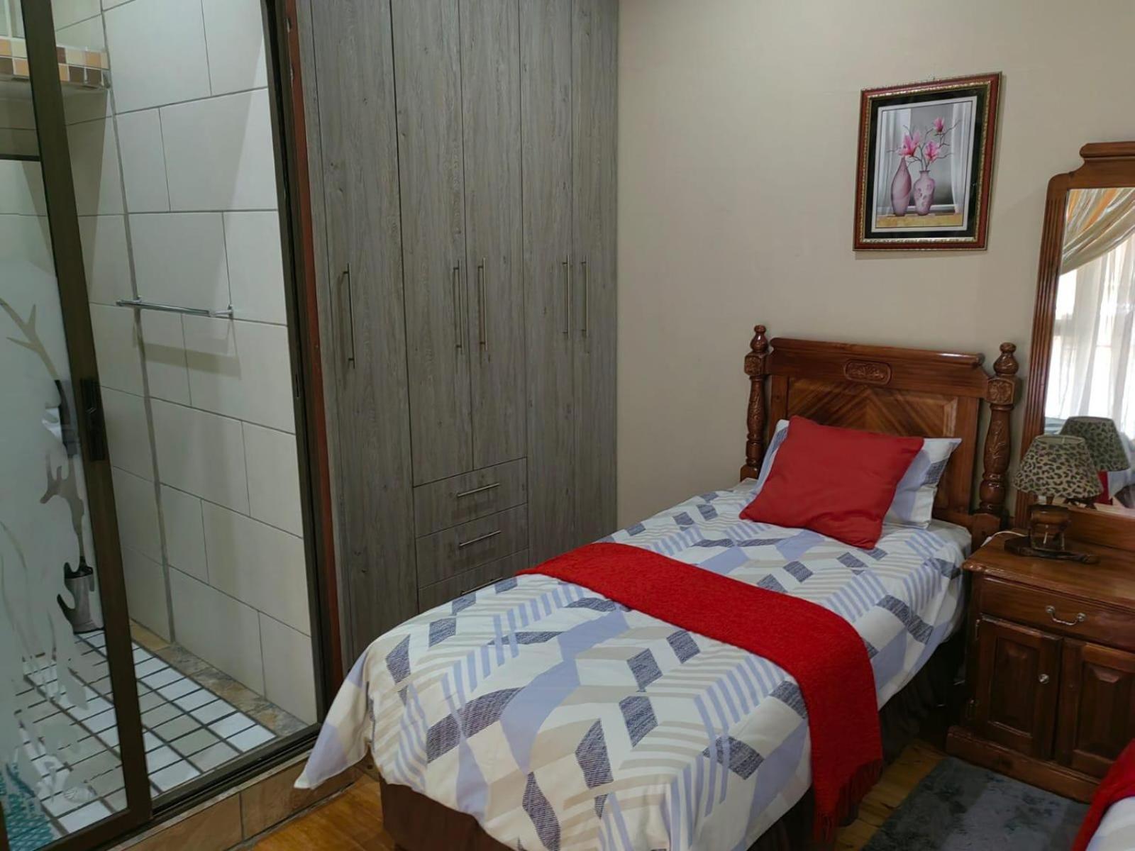 Sibahlenomhlambi Guesthouse Springs  Dış mekan fotoğraf