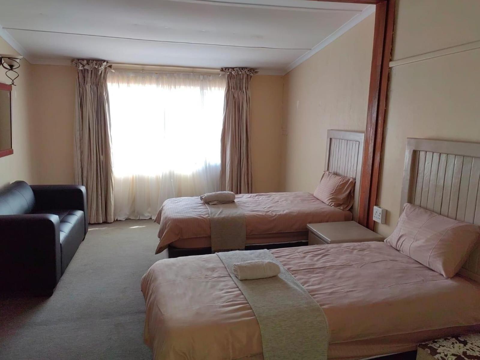 Sibahlenomhlambi Guesthouse Springs  Dış mekan fotoğraf