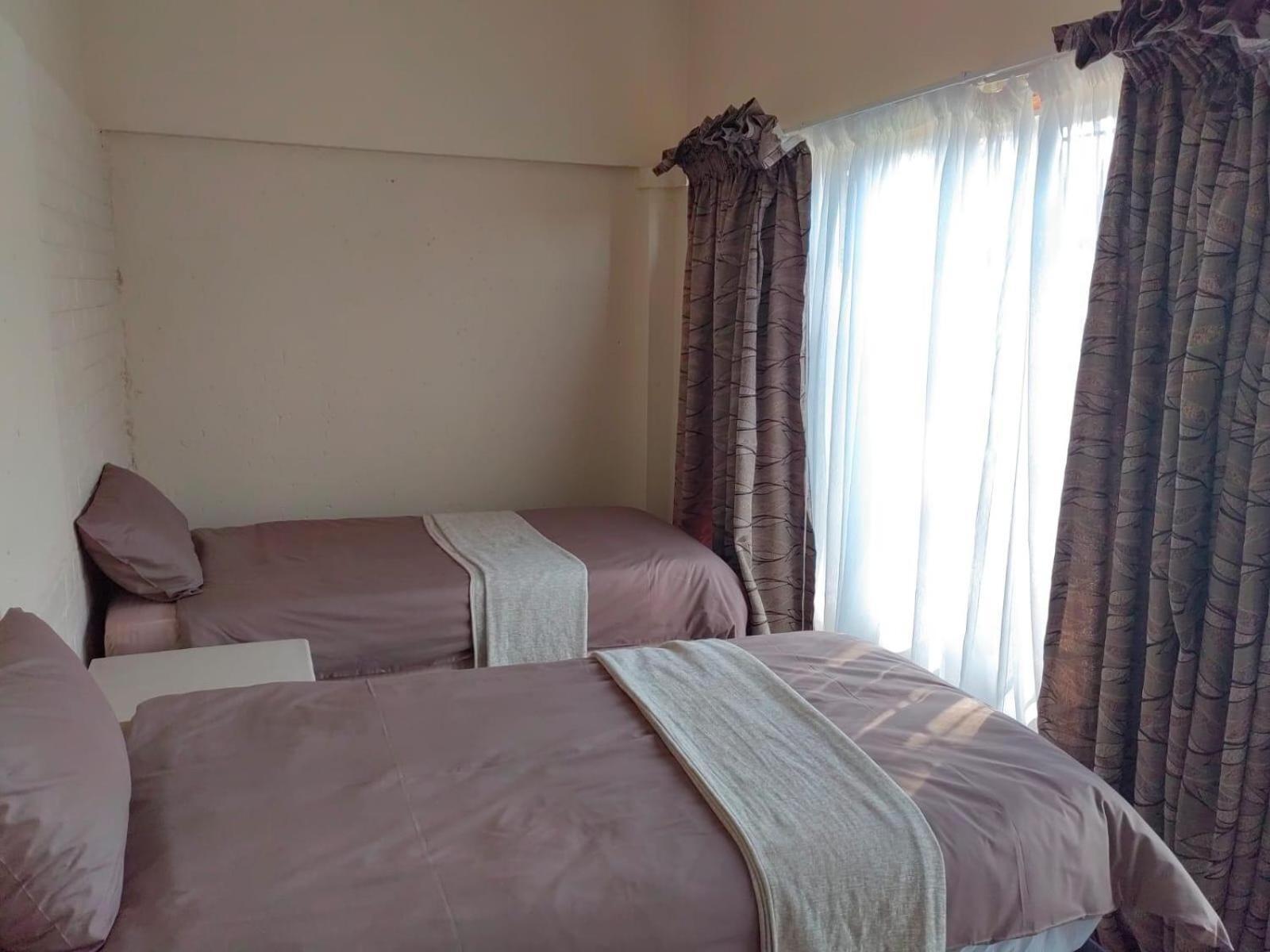 Sibahlenomhlambi Guesthouse Springs  Dış mekan fotoğraf