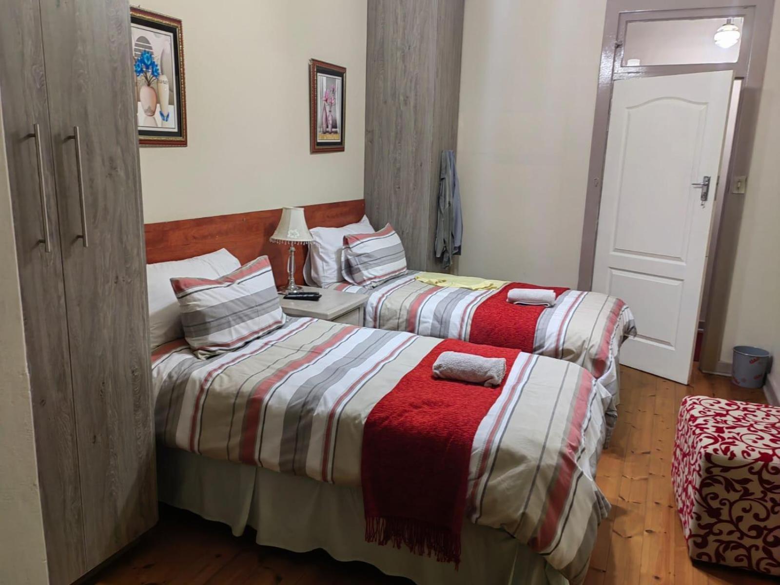 Sibahlenomhlambi Guesthouse Springs  Dış mekan fotoğraf
