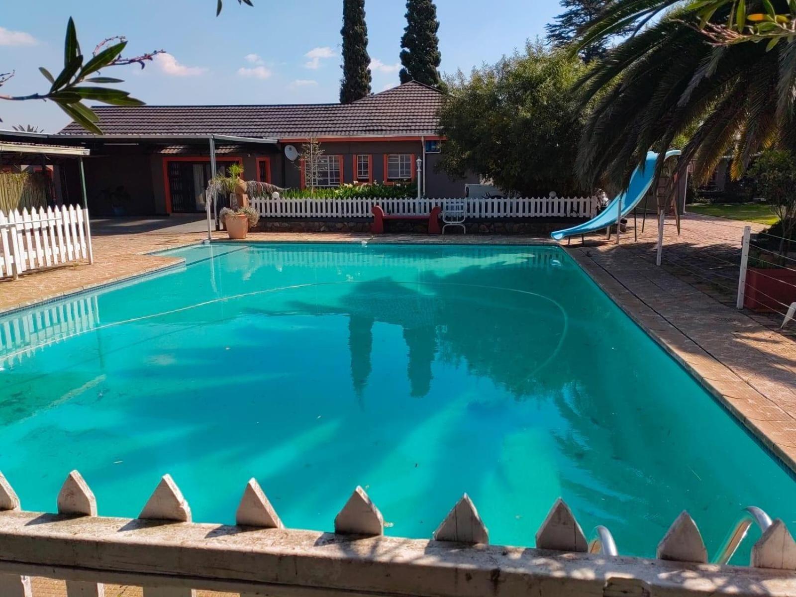 Sibahlenomhlambi Guesthouse Springs  Dış mekan fotoğraf